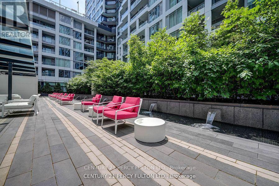 1501 - 27 Bathurst Street, Toronto, Ontario  M5V 0R1 - Photo 20 - C12194328