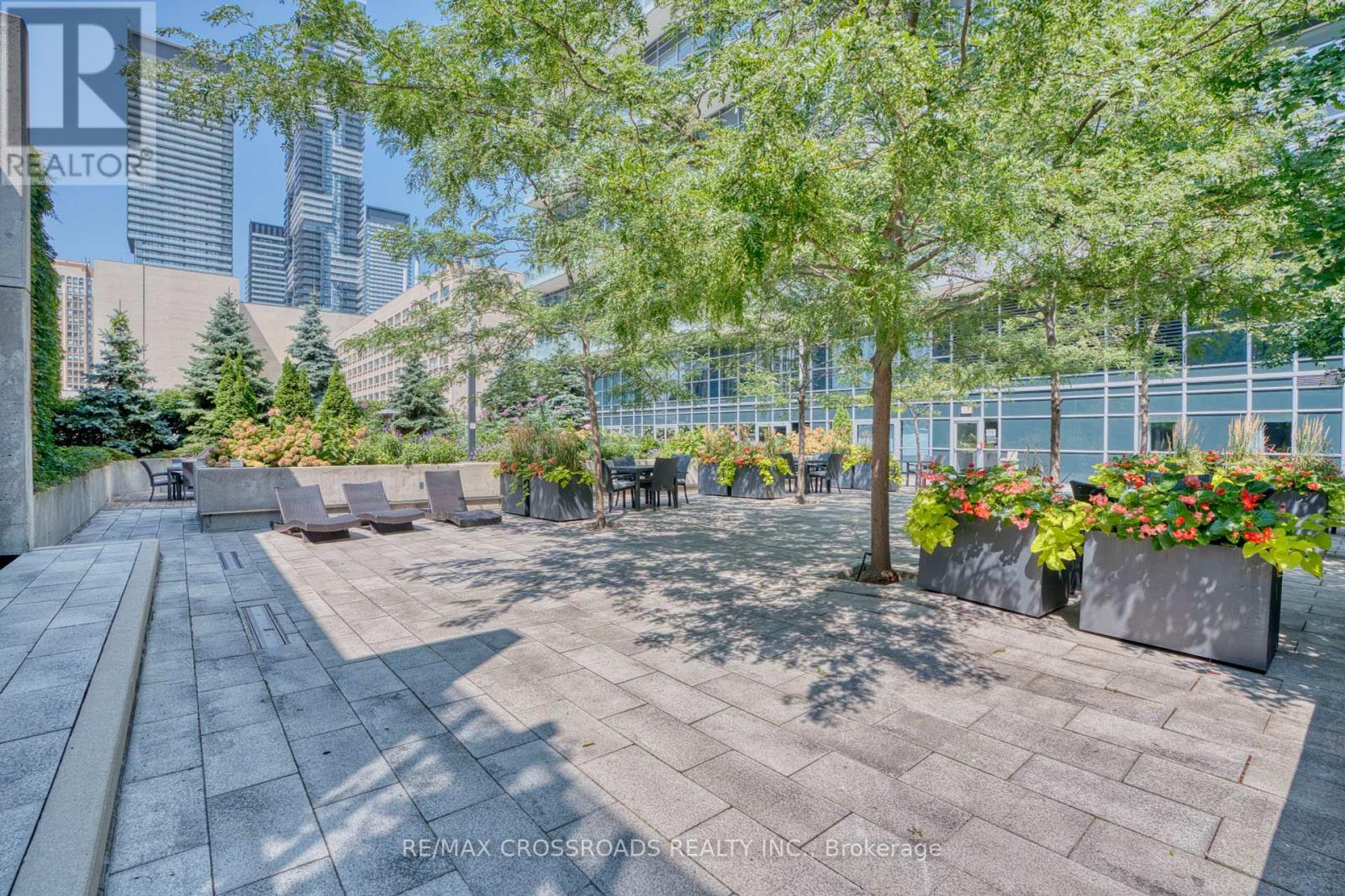 4807 - 386 Yonge Street, Toronto, Ontario  M5B 0A5 - Photo 45 - C12194354