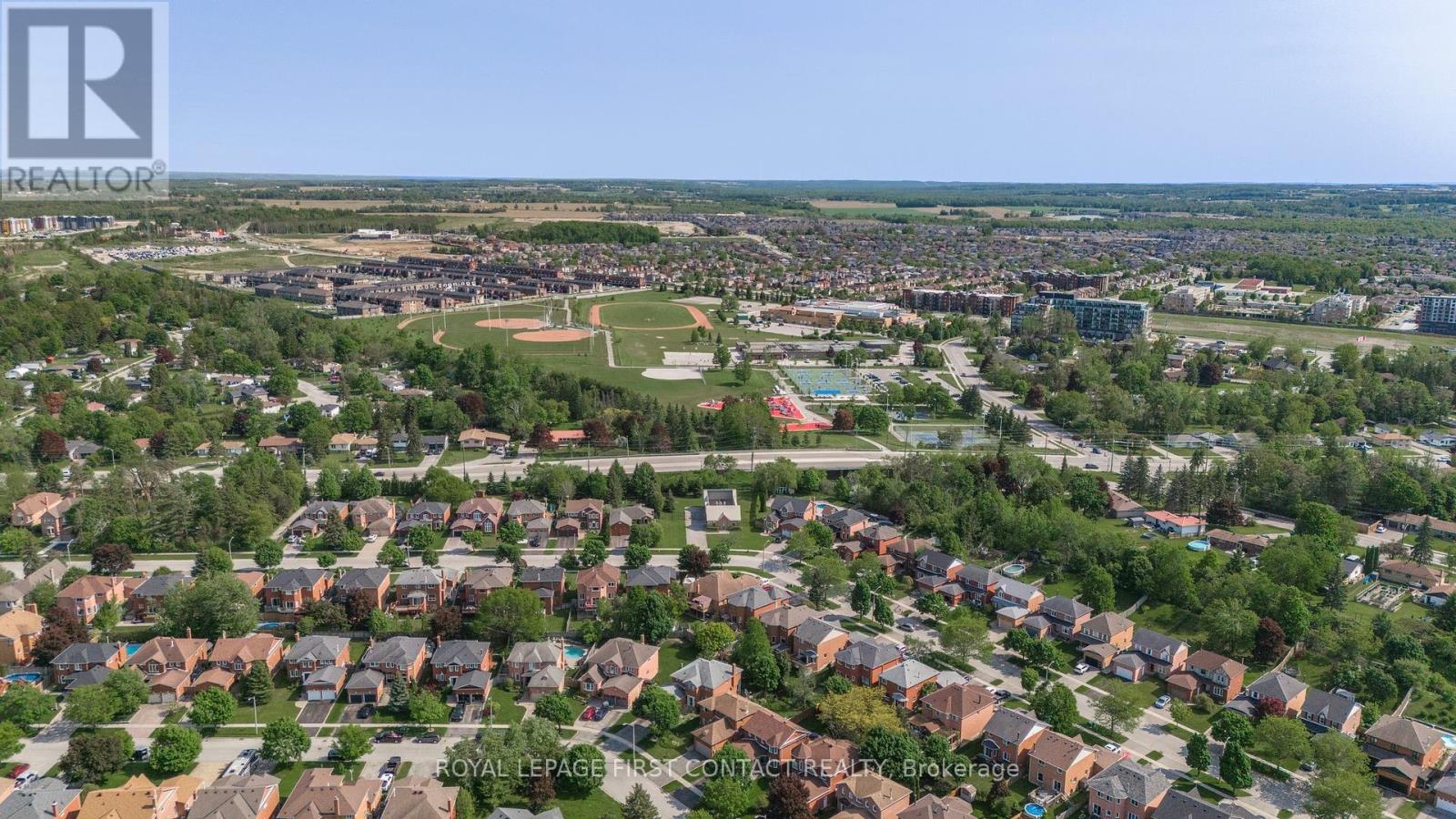 32 Falling Brook Drive, Barrie, Ontario  L4N 7E9 - Photo 44 - S12194353