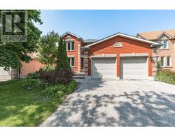 32 FALLING BROOK DRIVE, Barrie, Ontario