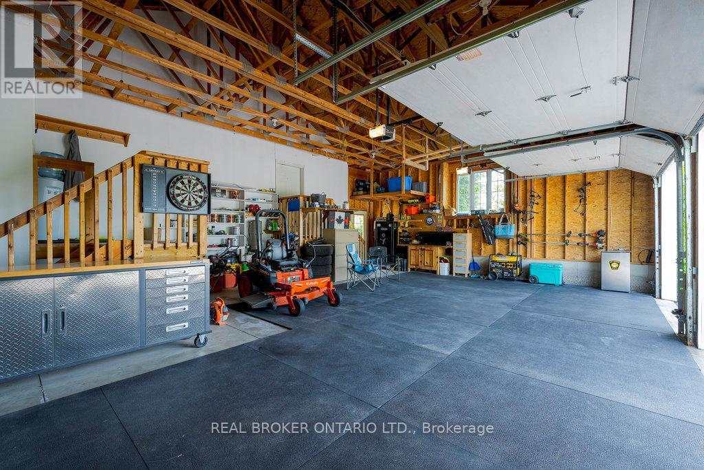 3374 Greenland Road, Ottawa, Ontario  K0A 1T0 - Photo 32 - X12192999