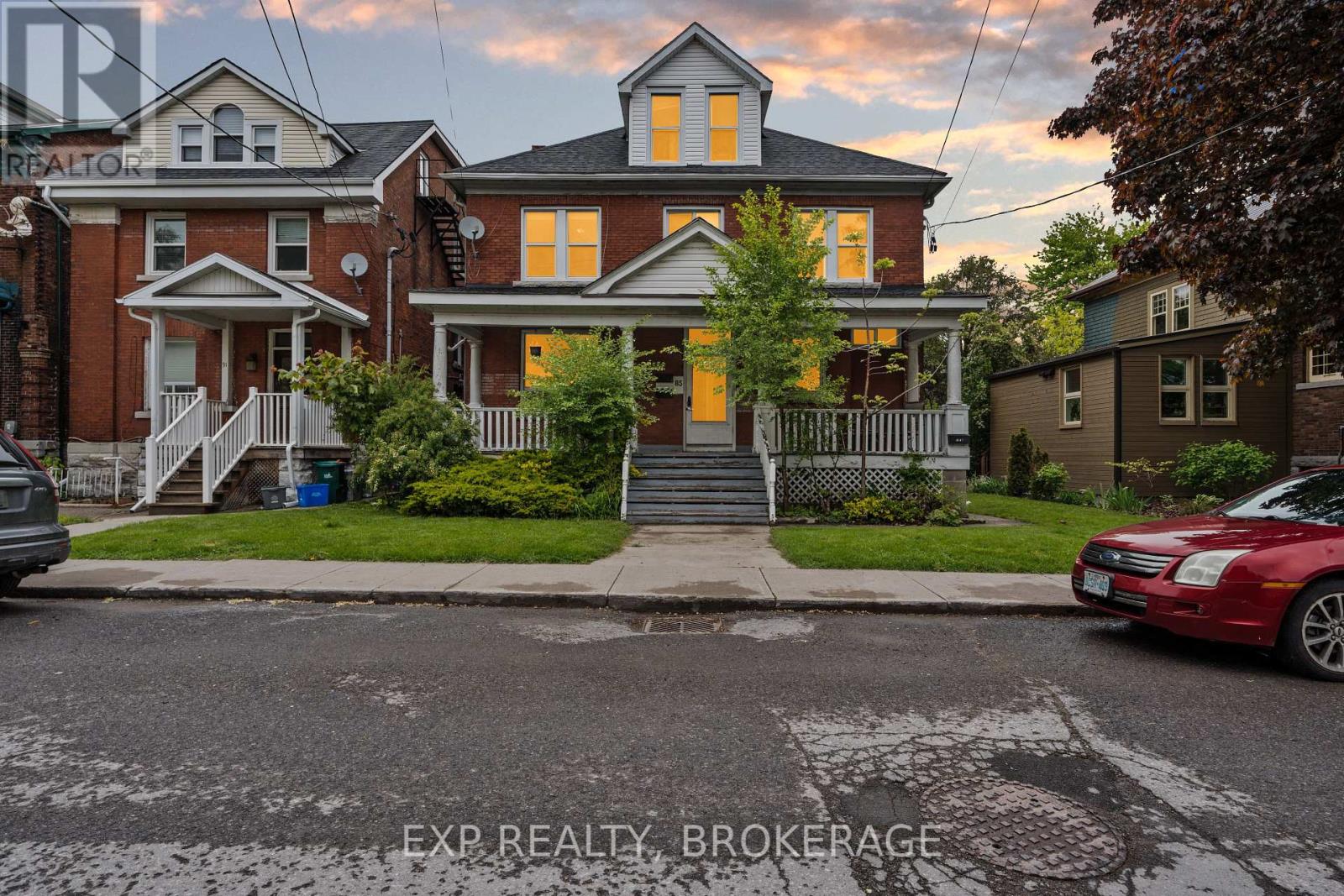 85 William Street, Kingston, Ontario  K7L 2C6 - Photo 2 - X12194384