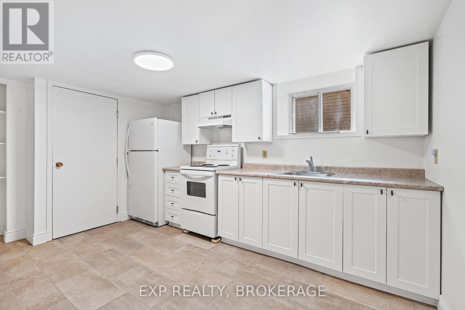 85 William Street, Kingston (Central City East), Ontario  K7L 2C6 - Photo 27 - X12194384