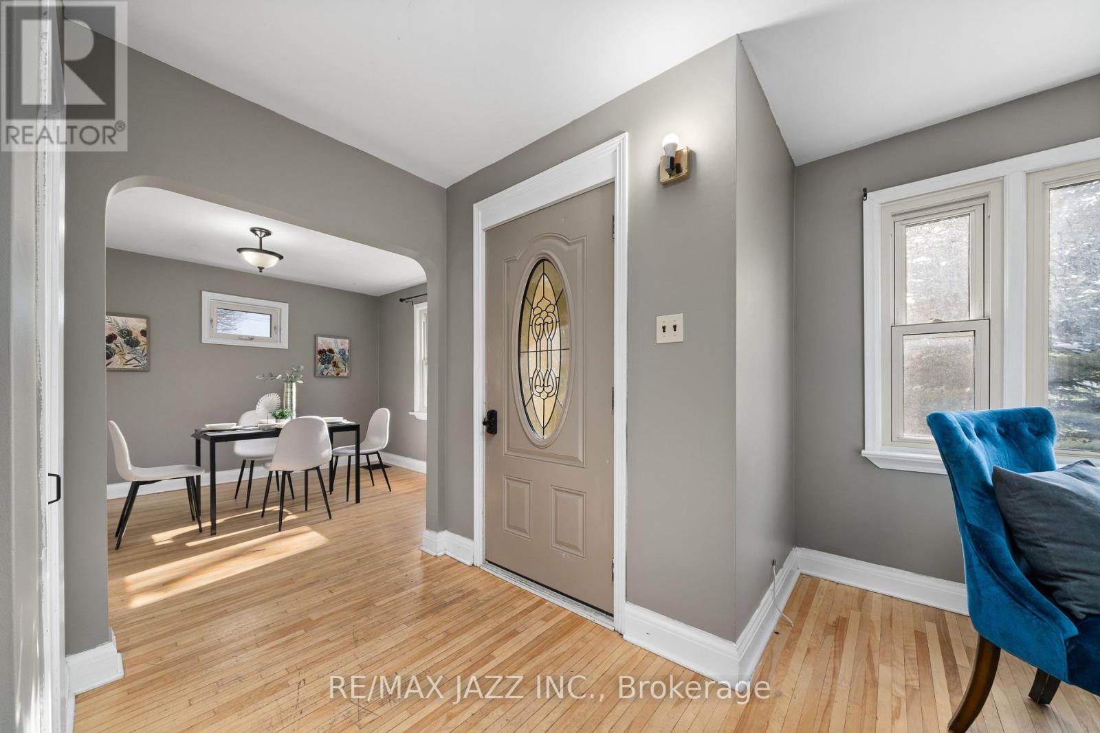 Property at 47 PONTON STREET image 3
