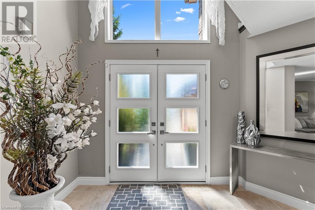 Property at 17 ROBINSON Road image 4