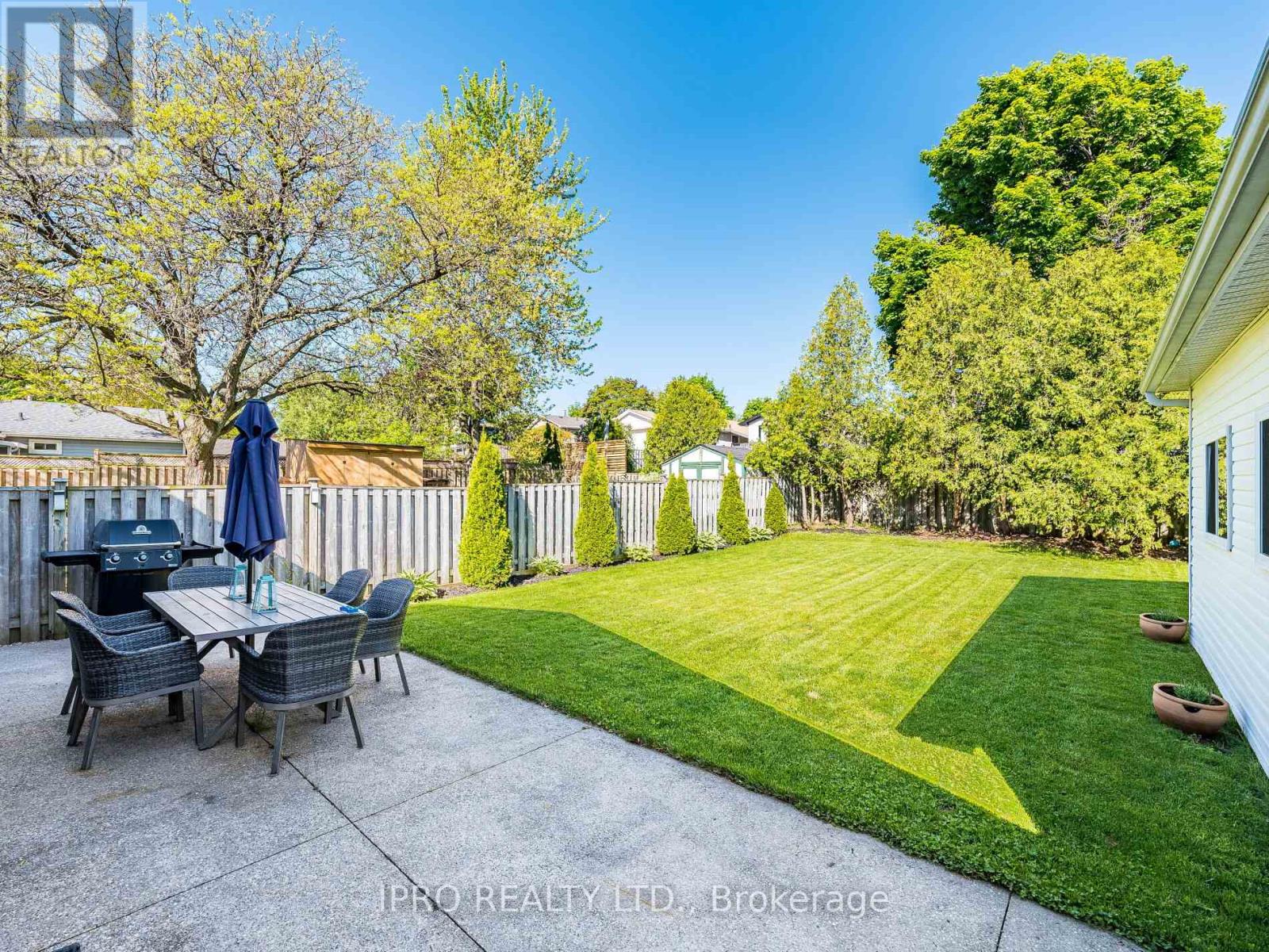 2152 Falmouth Terrace, Burlington, Ontario  L7P 1X9 - Photo 44 - W12183636