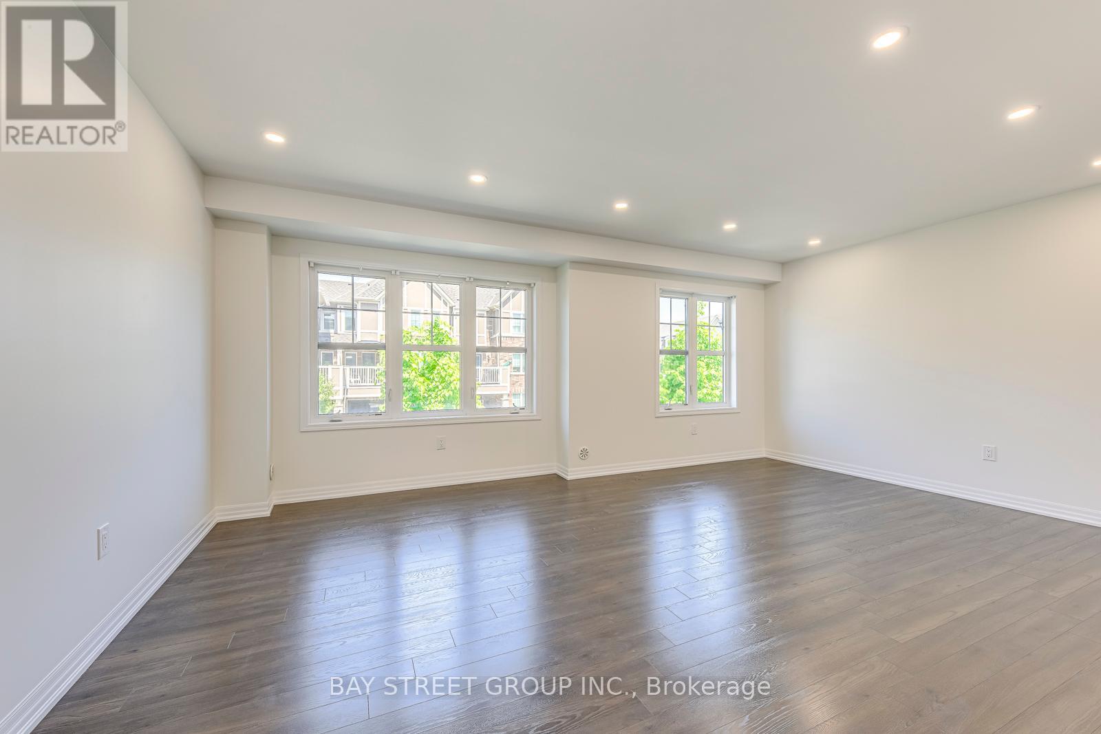 3060 Harebell Gate, Oakville, Ontario  L6M 0Y9 - Photo 29 - W12194332