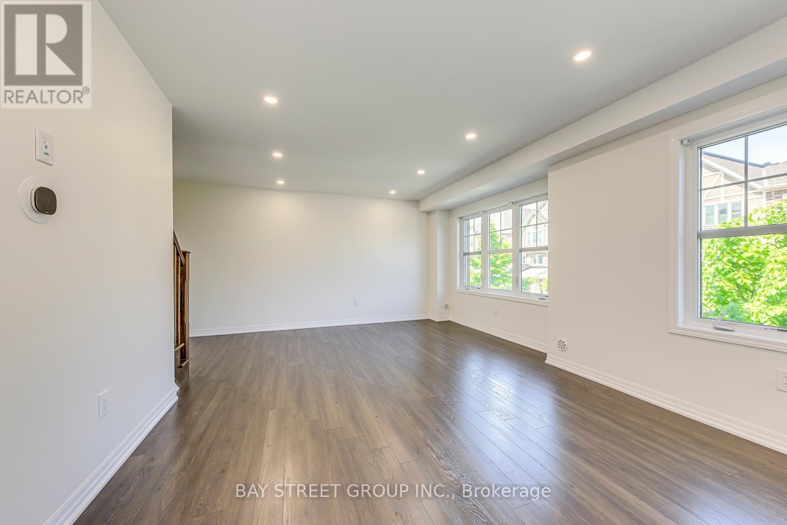 3060 Harebell Gate, Oakville, Ontario  L6M 0Y9 - Photo 31 - W12194332