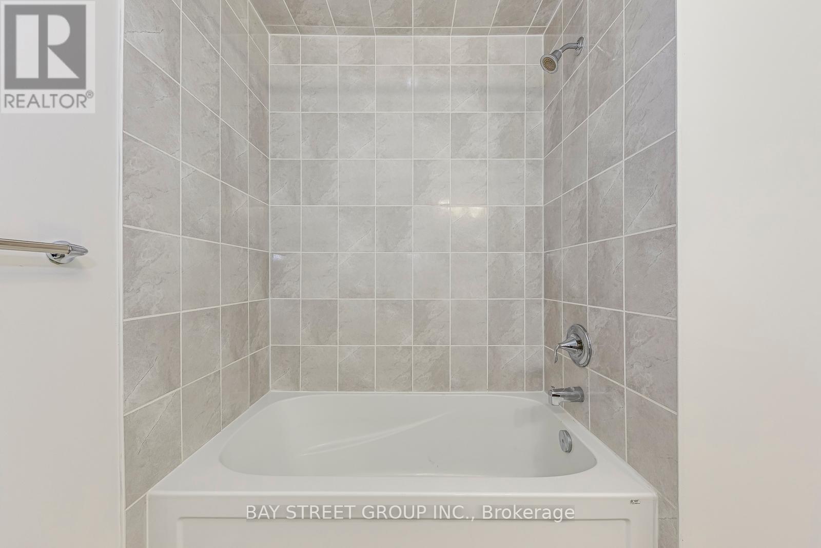 3060 Harebell Gate, Oakville, Ontario  L6M 0Y9 - Photo 45 - W12194332