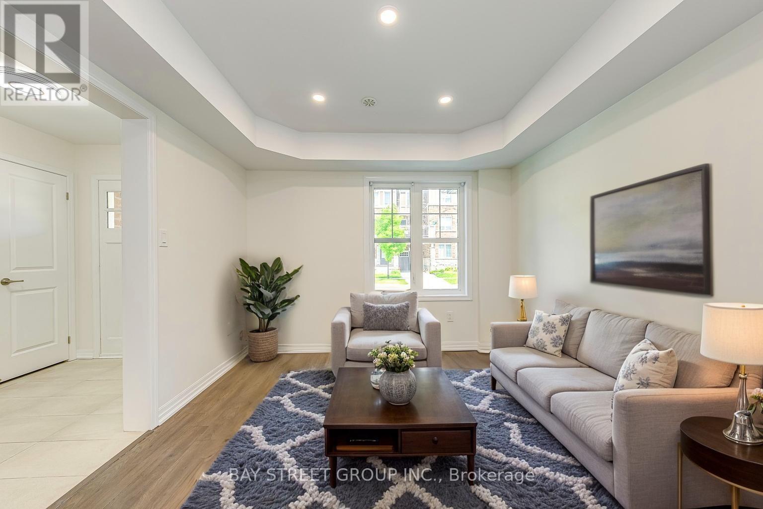 3060 Harebell Gate, Oakville, Ontario  L6M 0Y9 - Photo 9 - W12194332