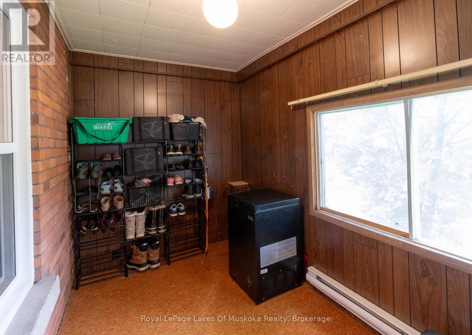 15 Lorne Street S, Huntsville, Ontario  P1H 1V6 - Photo 42 - X12192464