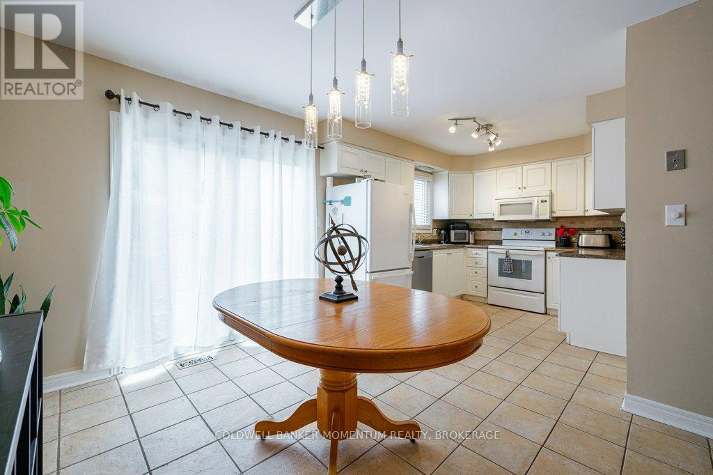 224 Windsor Street, Welland, Ontario  L3C 7A3 - Photo 16 - X12194391