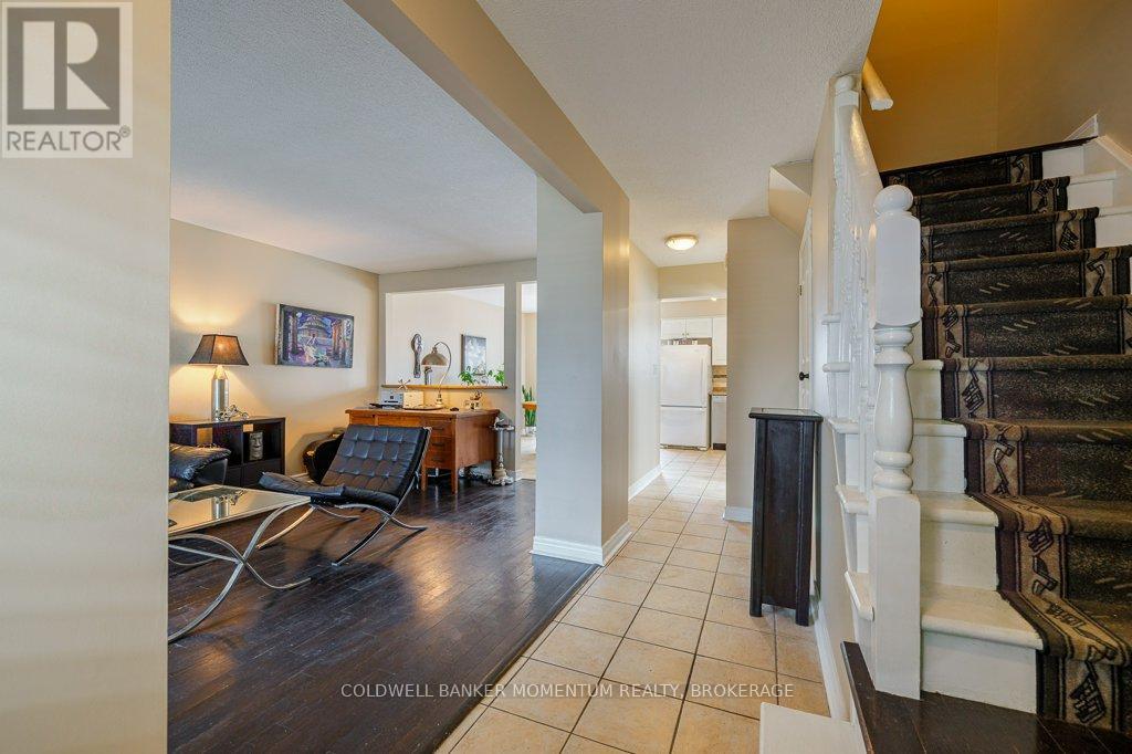 224 Windsor Street, Welland, Ontario  L3C 7A3 - Photo 8 - X12194391