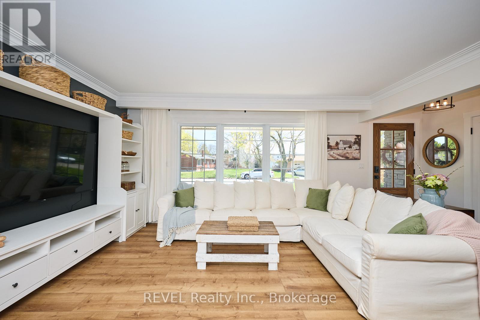 14 Wakil Drive, St. Catharines, Ontario  L2T 3H8 - Photo 13 - X12194425