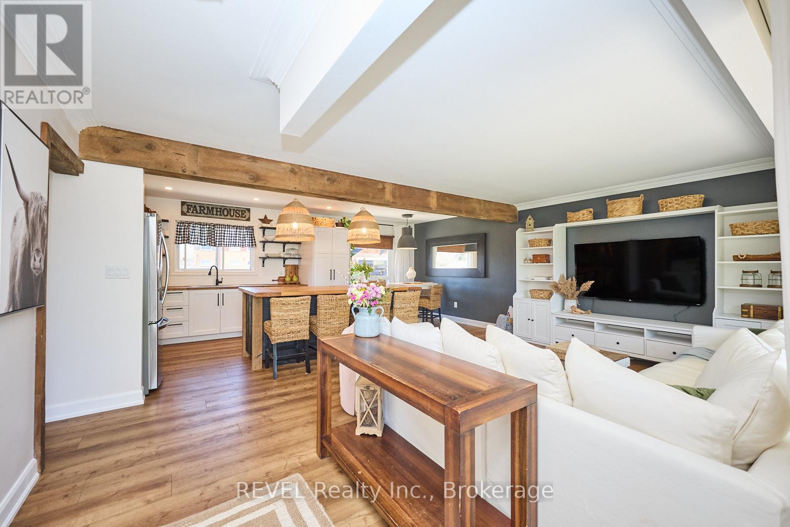 14 Wakil Drive, St. Catharines, Ontario  L2T 3H8 - Photo 5 - X12194425