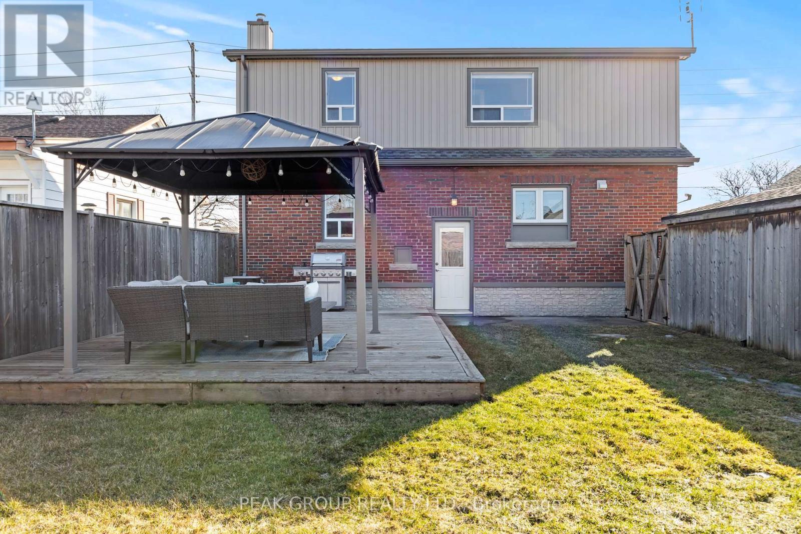 329 Scholfield Avenue S, Welland, Ontario  L3B 1P1 - Photo 37 - X12194447