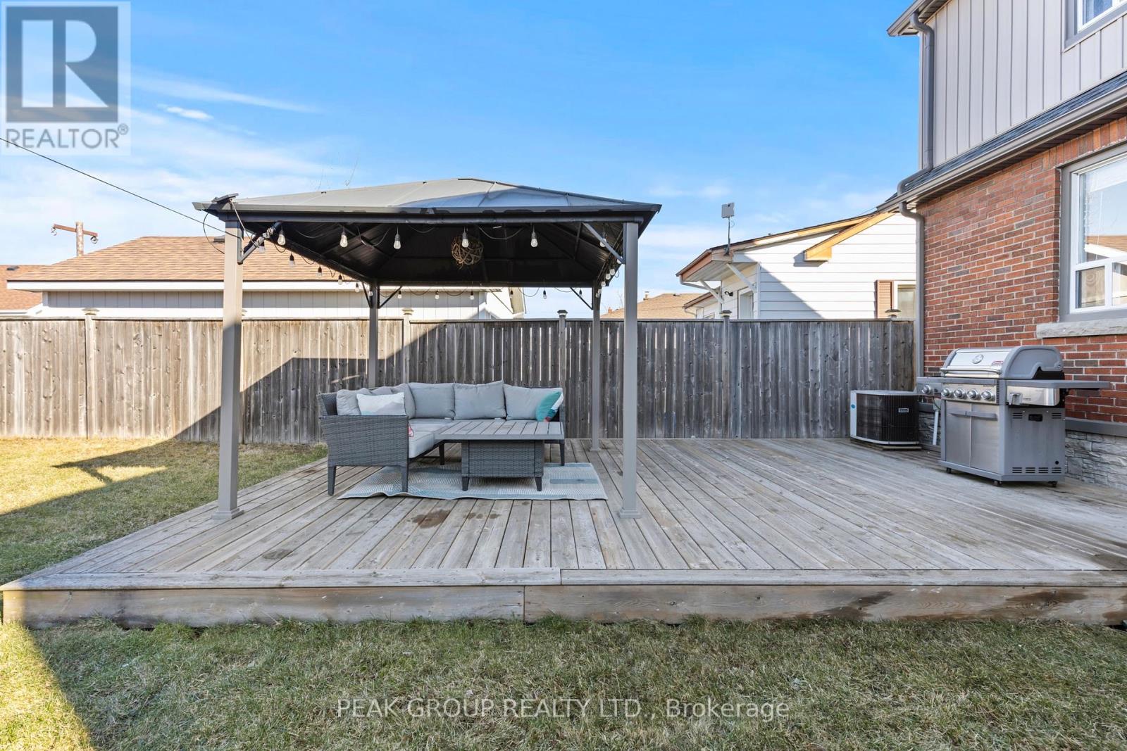 329 Scholfield Avenue S, Welland, Ontario  L3B 1P1 - Photo 38 - X12194447