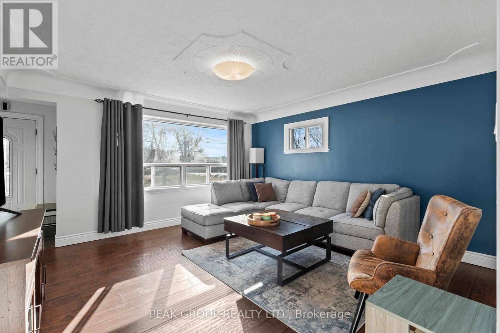 329 Scholfield Avenue S, Welland, Ontario  L3B 1P1 - Photo 8 - X12194447
