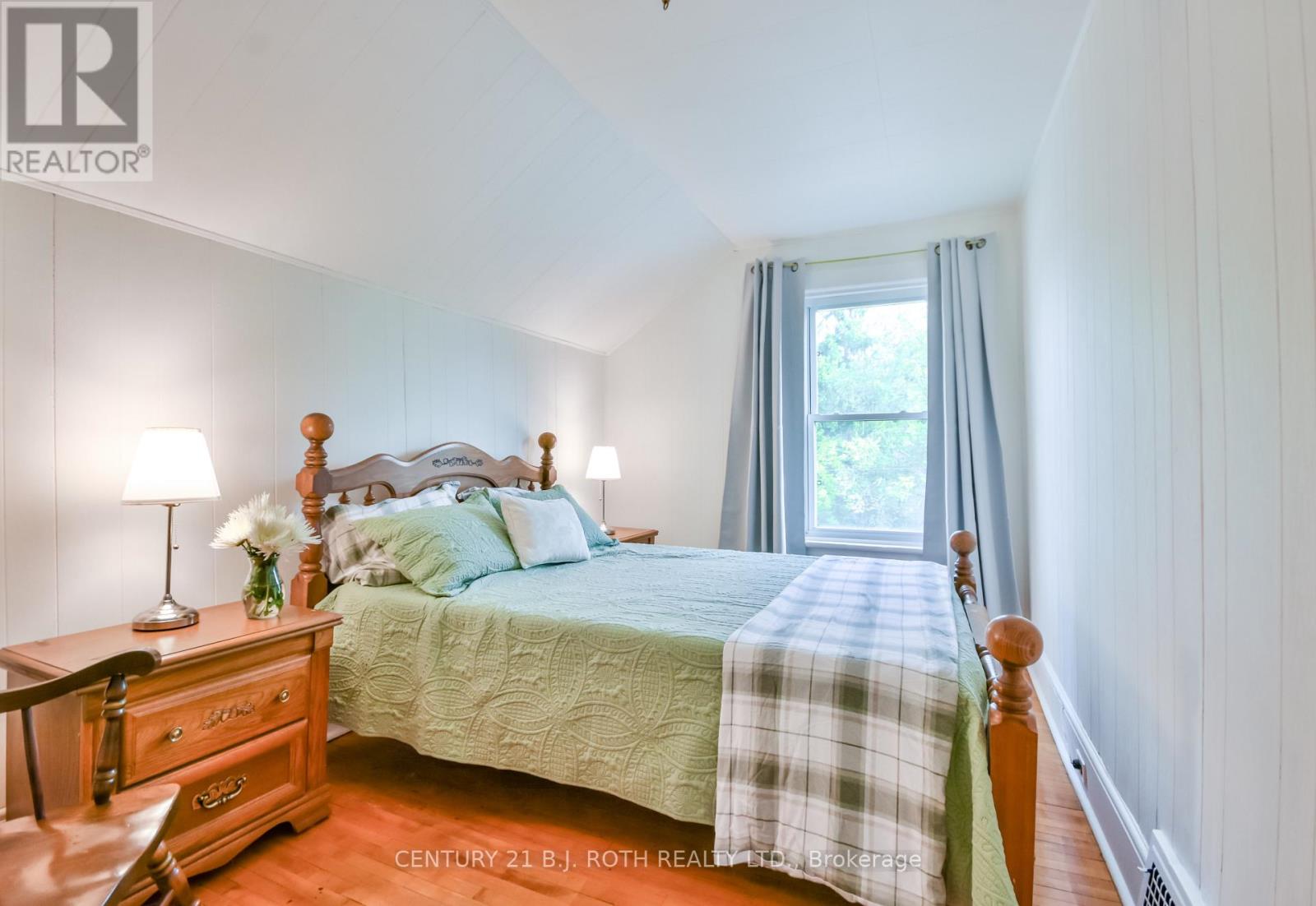 791 Bay Street, Gravenhurst, Ontario  P1P 1G7 - Photo 15 - X12194338