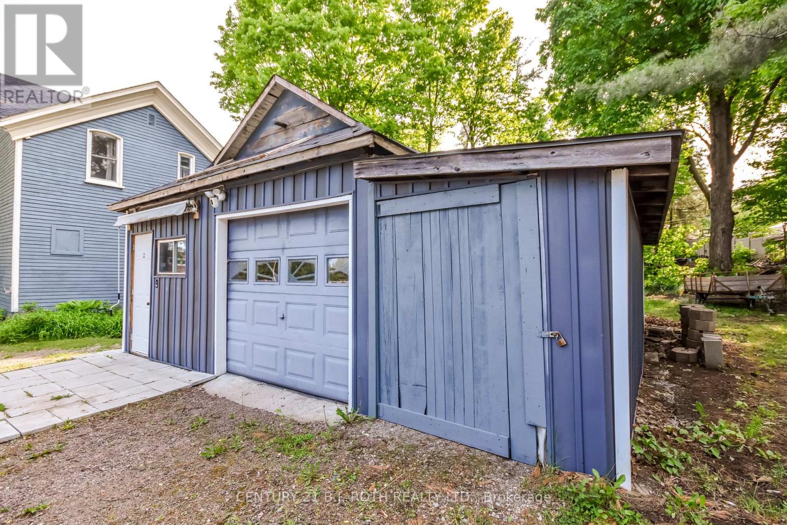 791 Bay Street, Gravenhurst, Ontario  P1P 1G7 - Photo 27 - X12194338