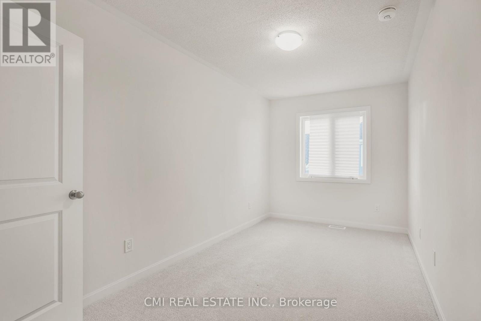 12 Oakmont Drive, Loyalist, Ontario  K0H 1G0 - Photo 29 - X12194351