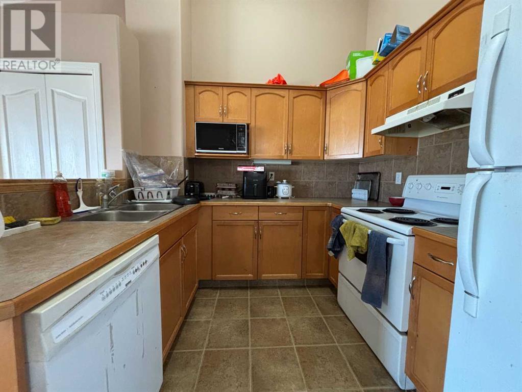 199 Blackfoot Boulevard W, Lethbridge, Alberta  T1K 7Z2 - Photo 8 - A2205474