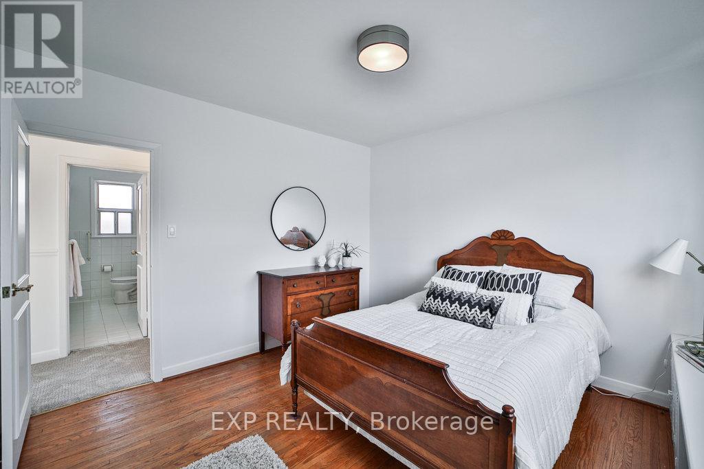 56 Gage Avenue, Toronto, Ontario  M1J 1T8 - Photo 14 - E12079969