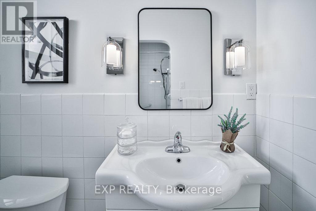 56 Gage Avenue, Toronto, Ontario  M1J 1T8 - Photo 16 - E12079969
