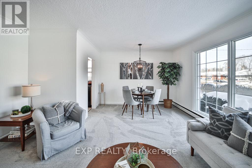56 Gage Avenue, Toronto, Ontario  M1J 1T8 - Photo 5 - E12079969