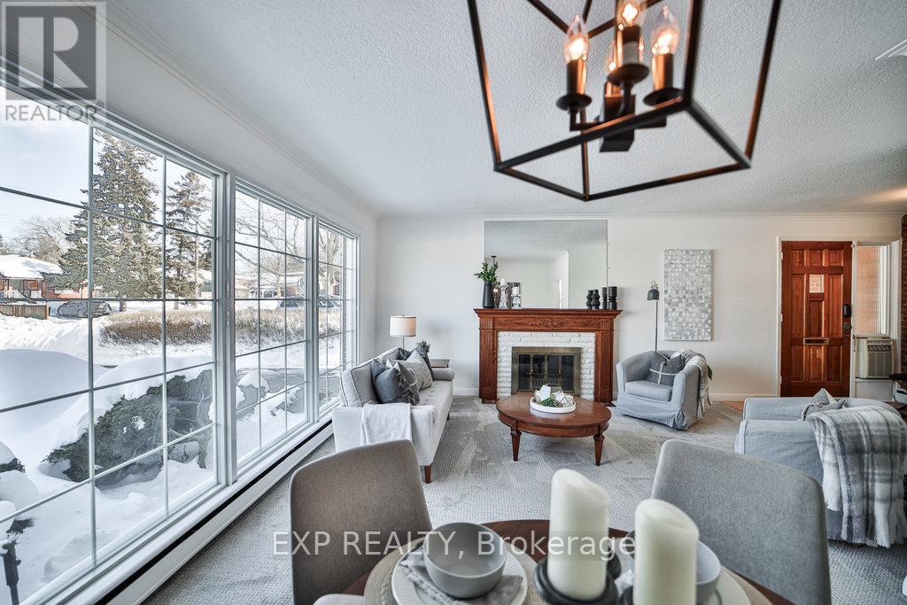 56 Gage Avenue, Toronto, Ontario  M1J 1T8 - Photo 6 - E12079969