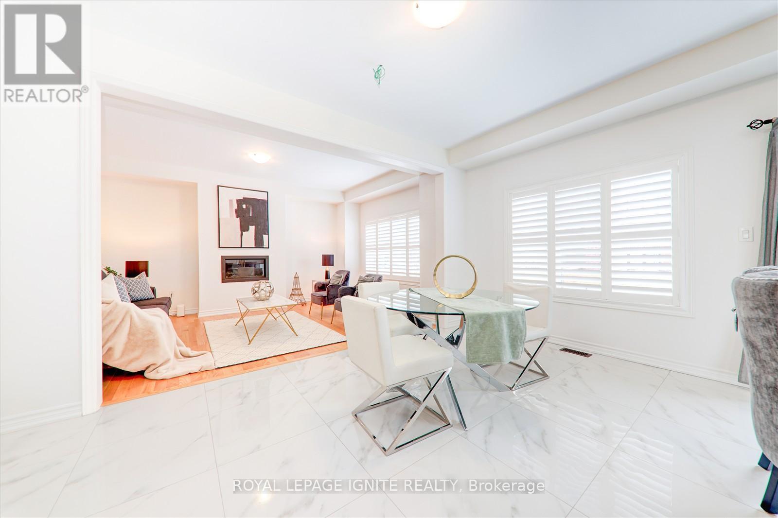 301 Danny Wheeler Boulevard, Georgina, Ontario  L4P 0K1 - Photo 14 - N12163844
