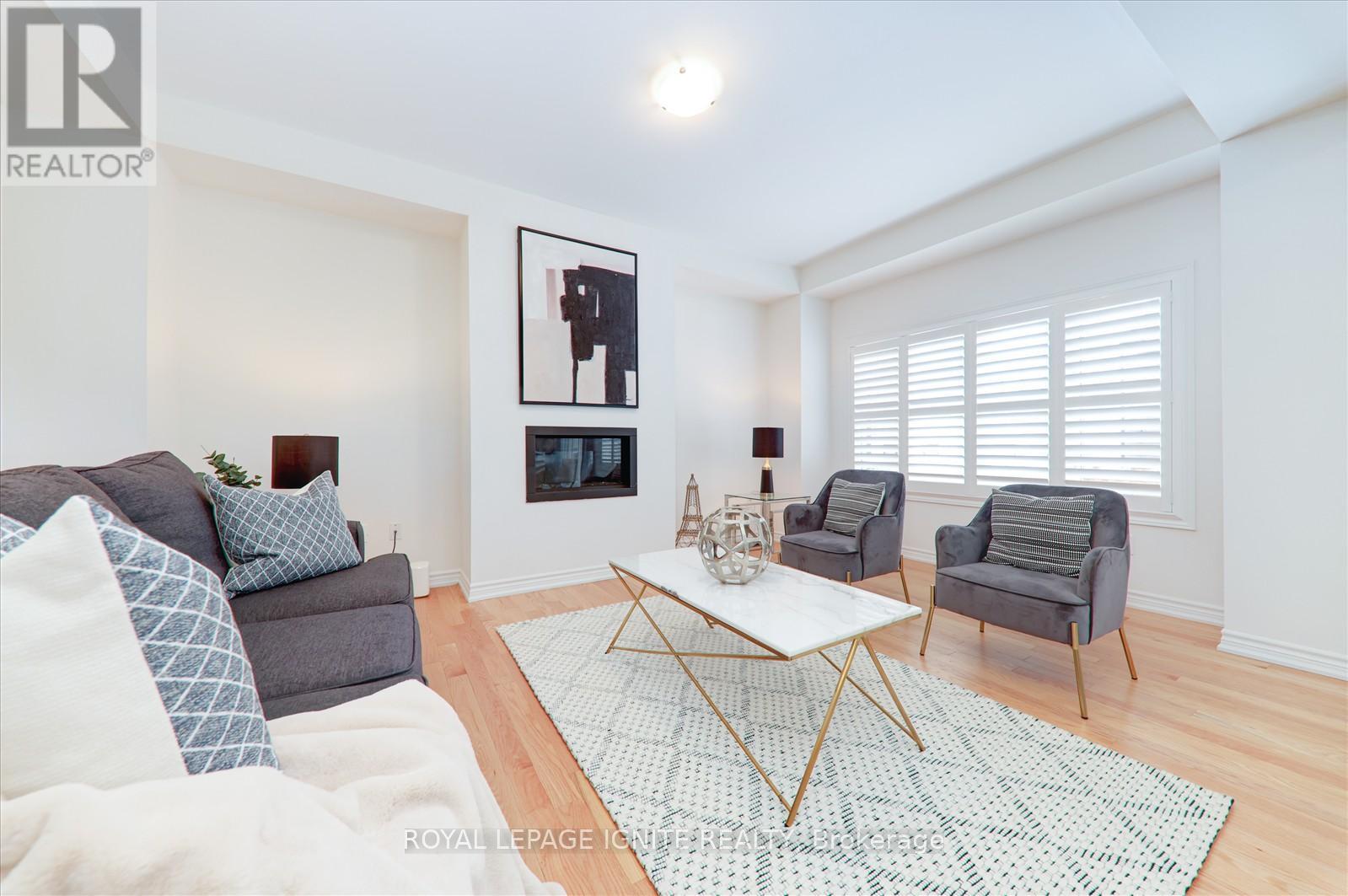 301 Danny Wheeler Boulevard, Georgina, Ontario  L4P 0K1 - Photo 16 - N12163844