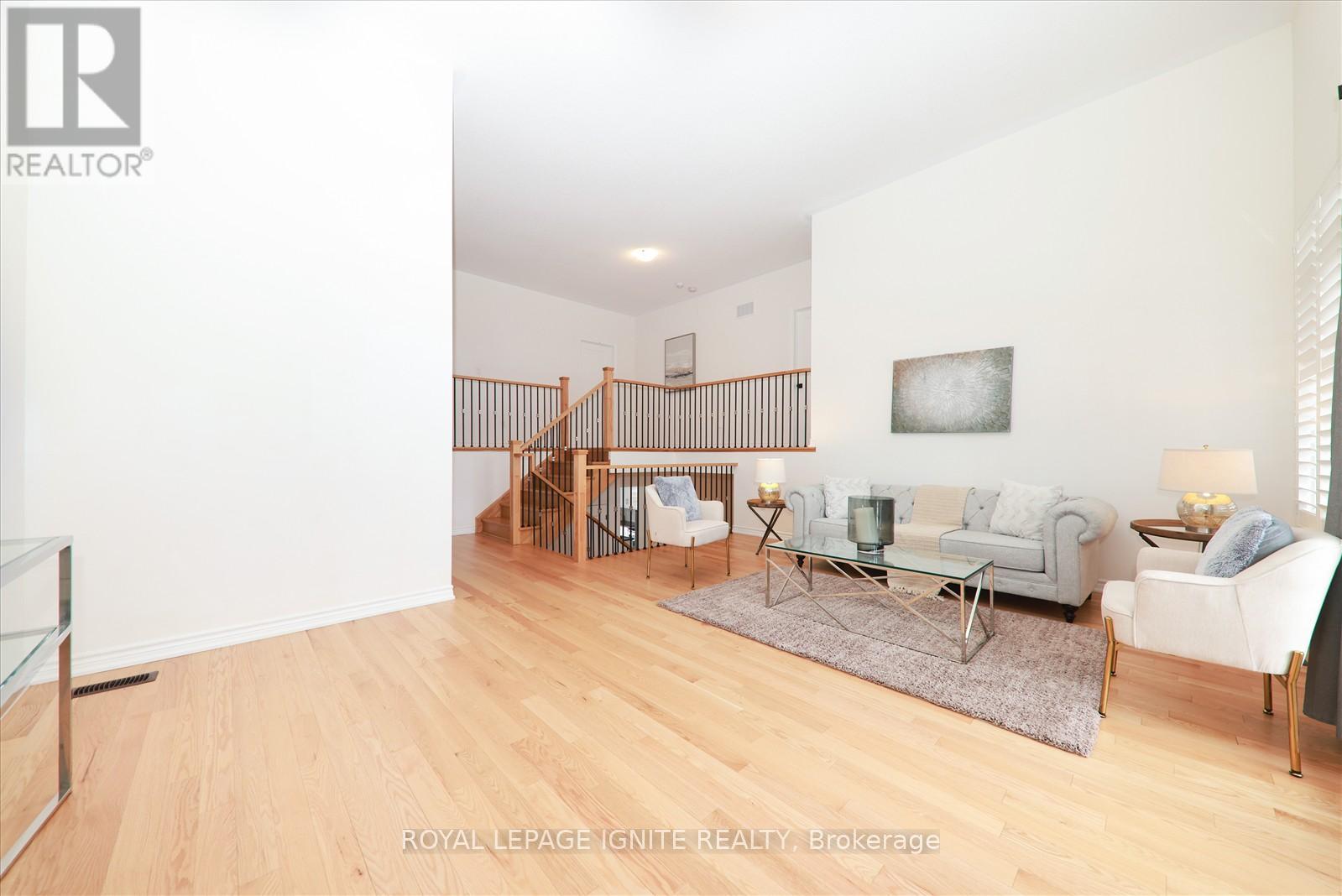 301 Danny Wheeler Boulevard, Georgina, Ontario  L4P 0K1 - Photo 22 - N12163844