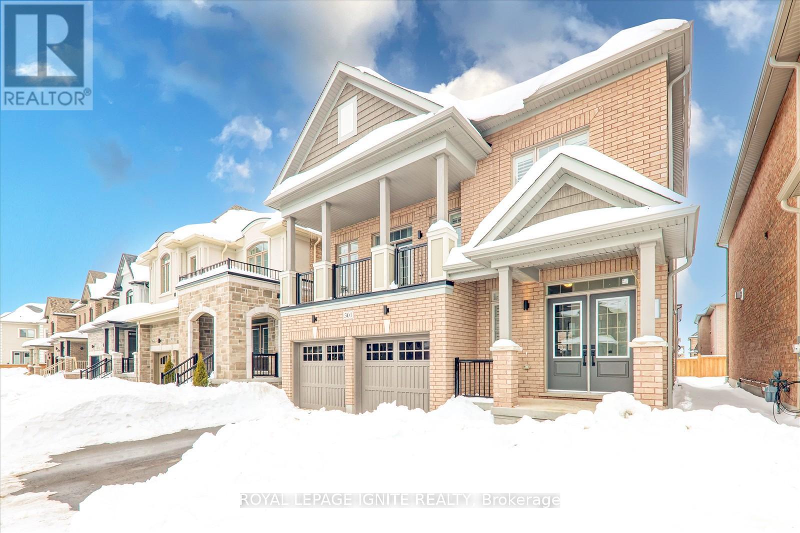 301 Danny Wheeler Boulevard, Georgina, Ontario  L4P 0K1 - Photo 3 - N12163844