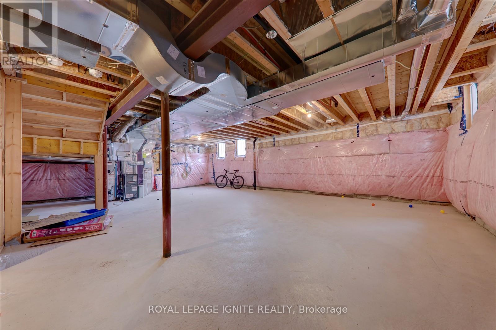 301 Danny Wheeler Boulevard, Georgina, Ontario  L4P 0K1 - Photo 39 - N12163844