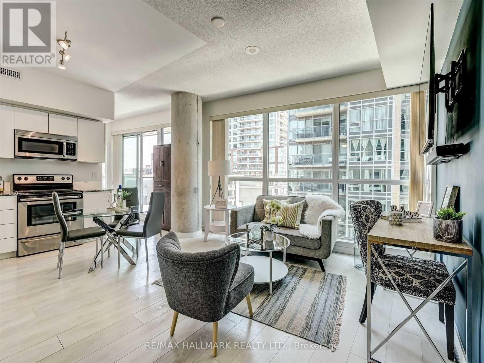 704 - 150 East Liberty Street, Toronto (Niagara), Ontario  M6K 3R5 - Photo 3 - C12194400