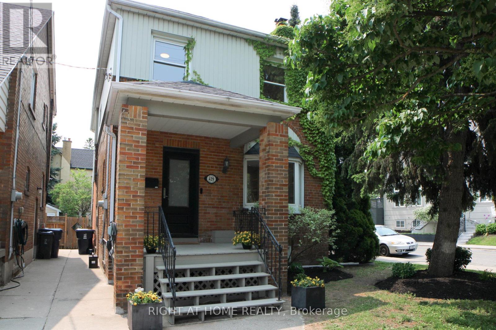 429 MANOR ROAD E, Toronto, Ontario