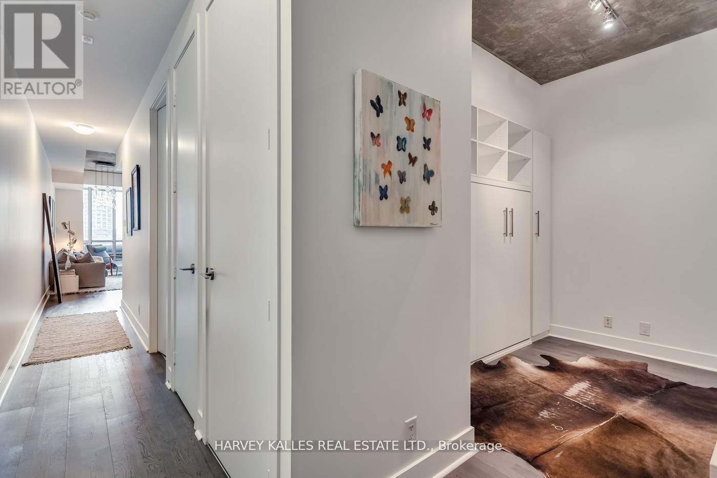 713 - 399 Adelaide Street, Toronto, Ontario  M5V 1S4 - Photo 4 - C12194448