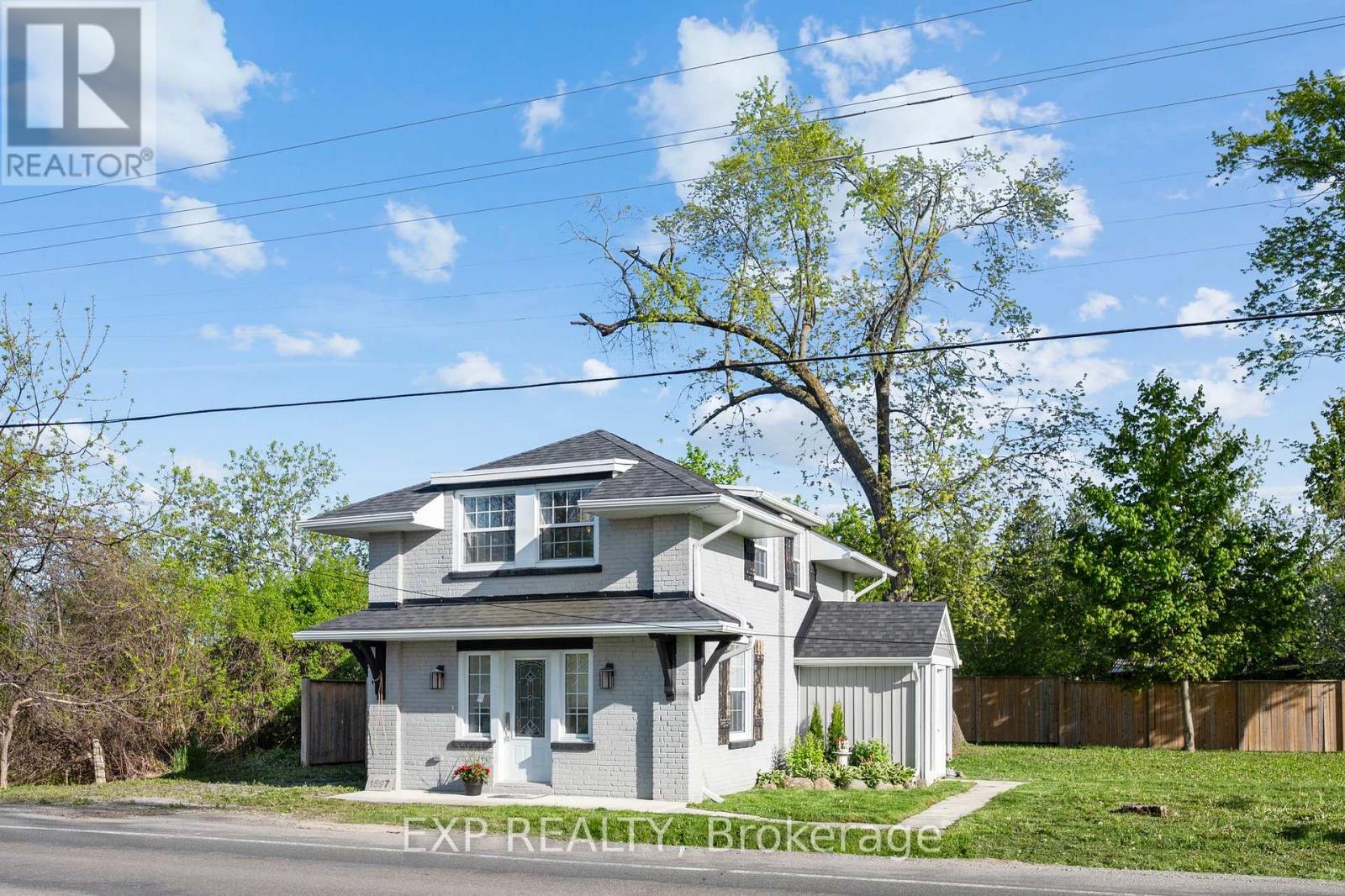 Property at 1597 METRO ROAD N image 2