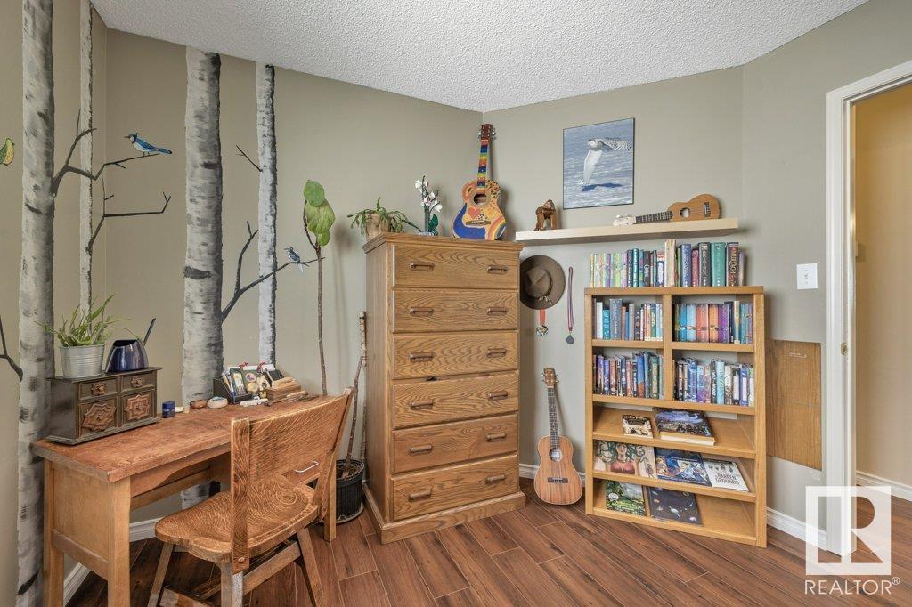 16203 57 St Nw, Edmonton, Alberta  T5Y 2V3 - Photo 19 - E4440212