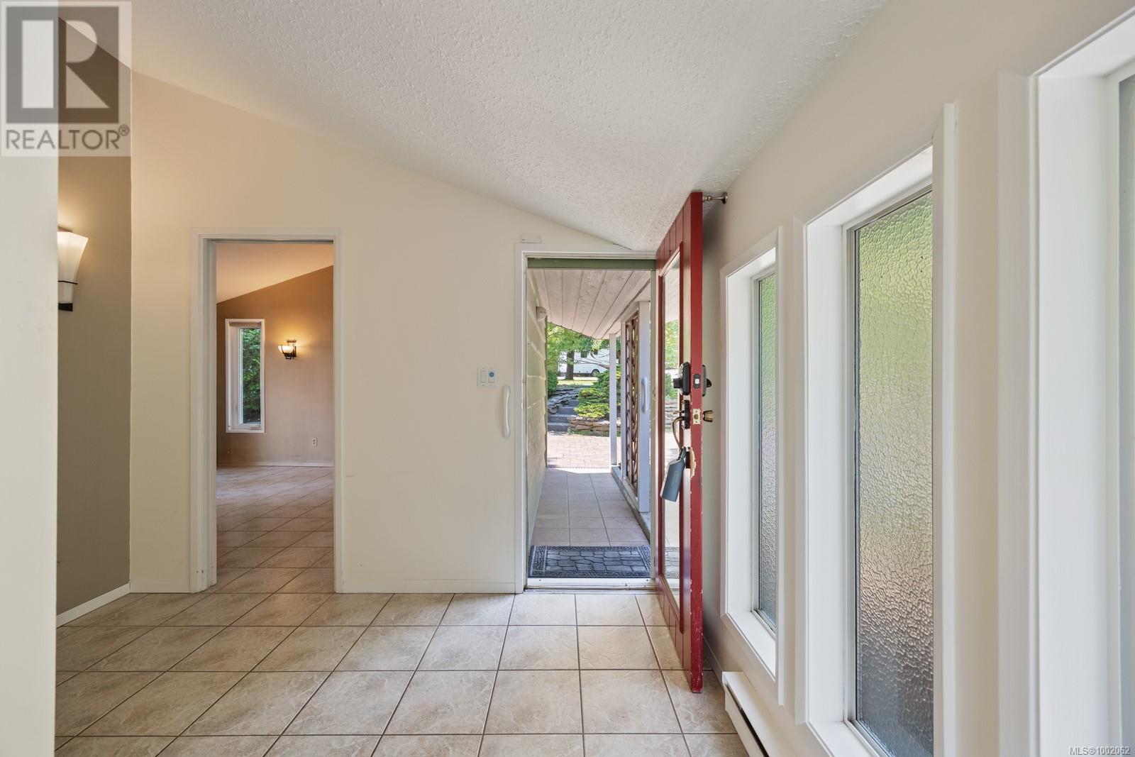5107 Seaview Dr, Bowser, British Columbia  V0R 1G0 - Photo 23 - 1002062