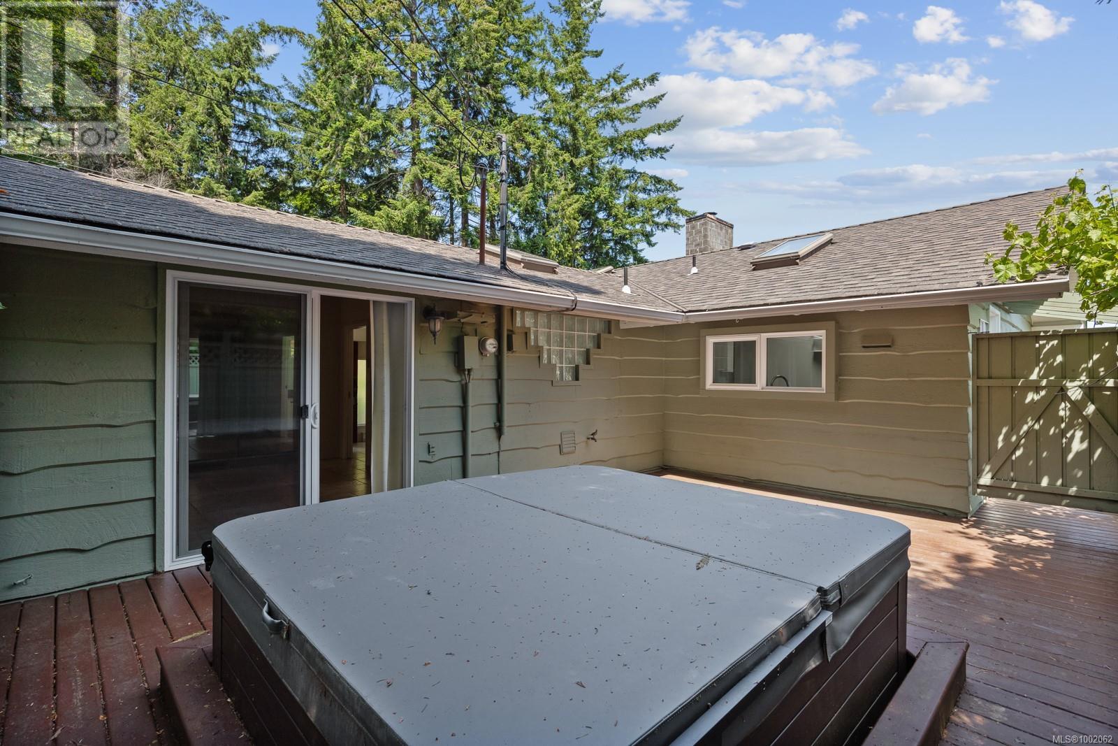 5107 Seaview Dr, Bowser, British Columbia  V0R 1G0 - Photo 29 - 1002062