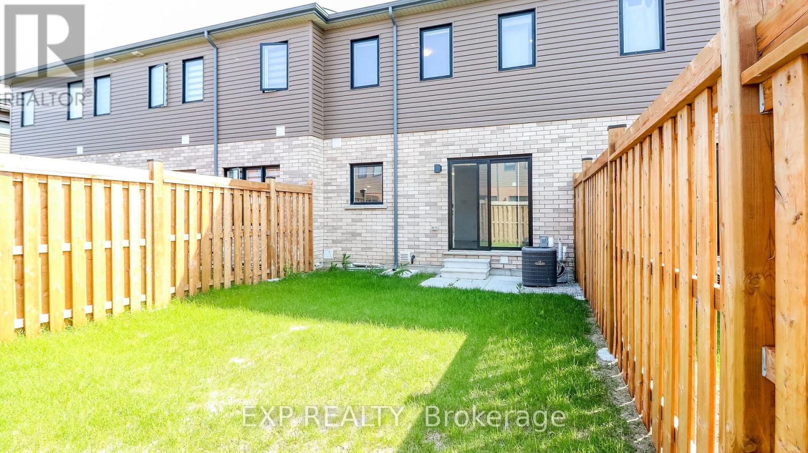 16 Haven Lane, Barrie, Ontario  L9J 0M4 - Photo 31 - S12194397