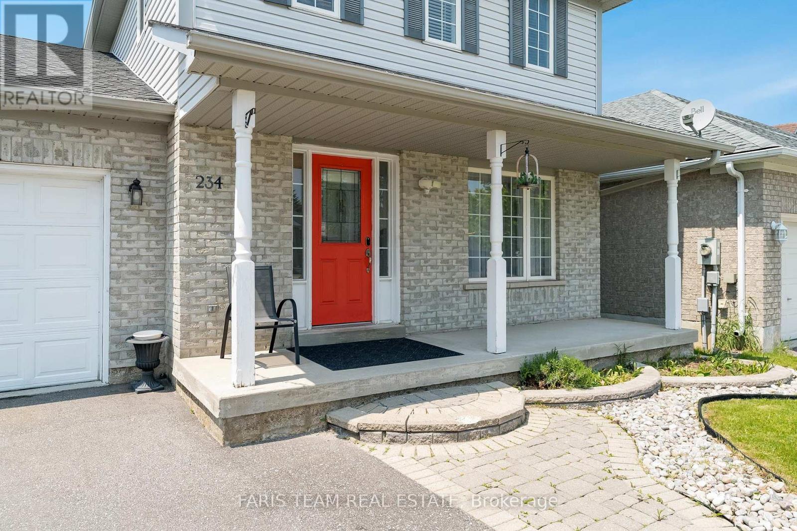 234 Esther Drive, Barrie, Ontario  L4N 0G3 - Photo 3 - S12194422