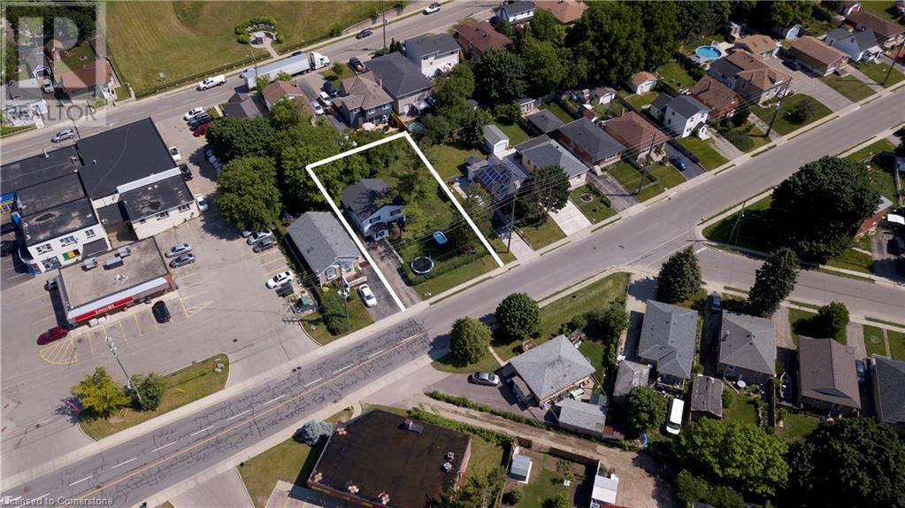 Property at 13 BROOKLYNE Road image 2