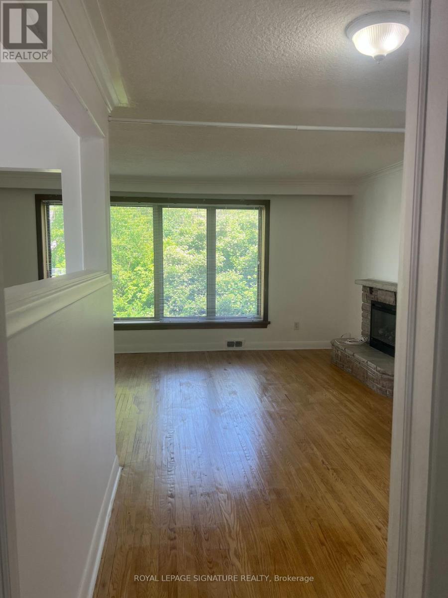 Main - 114 Dewey Drive, Toronto (Wexford-Maryvale), Ontario  M1R 3K9 - Photo 8 - E12190372
