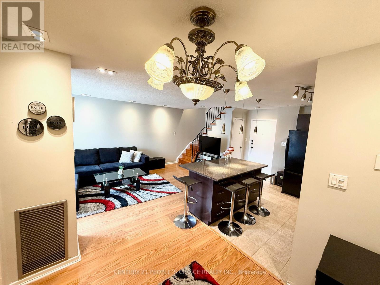 216 - 2095 Roche Court, Mississauga, Ontario  L5K 2C8 - Photo 15 - W12192514