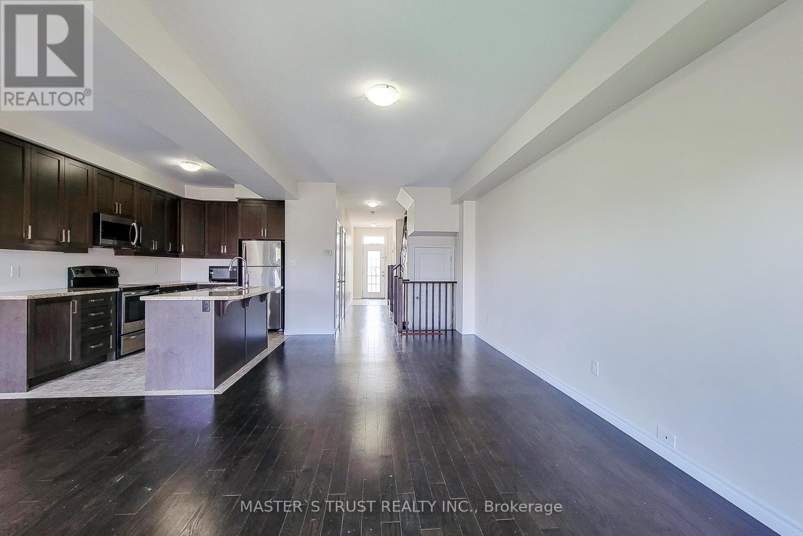 74 Vinton Road, Hamilton, Ontario  L9K 0G6 - Photo 10 - X12194392