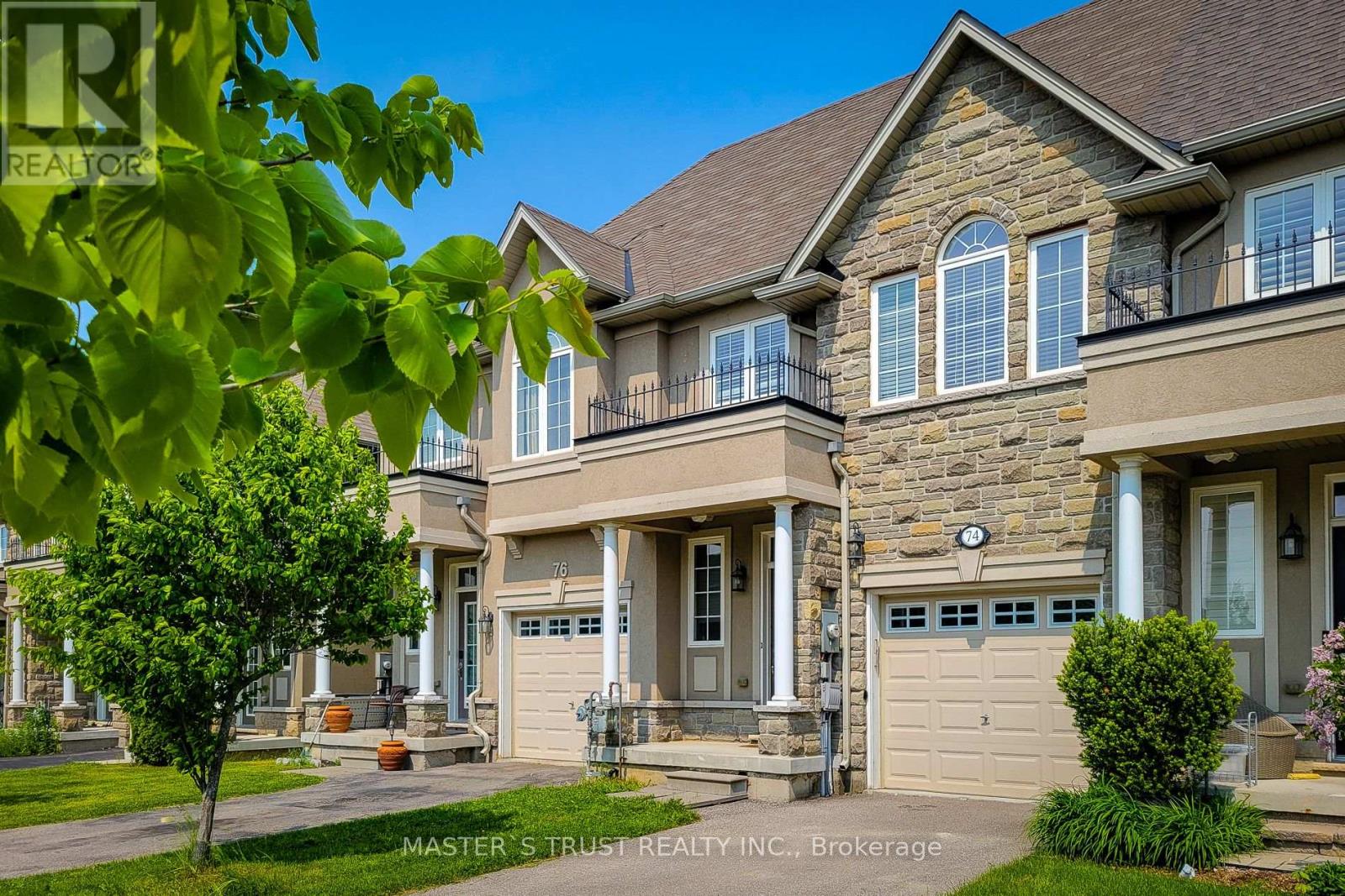 74 Vinton Road, Hamilton, Ontario  L9K 0G6 - Photo 2 - X12194392