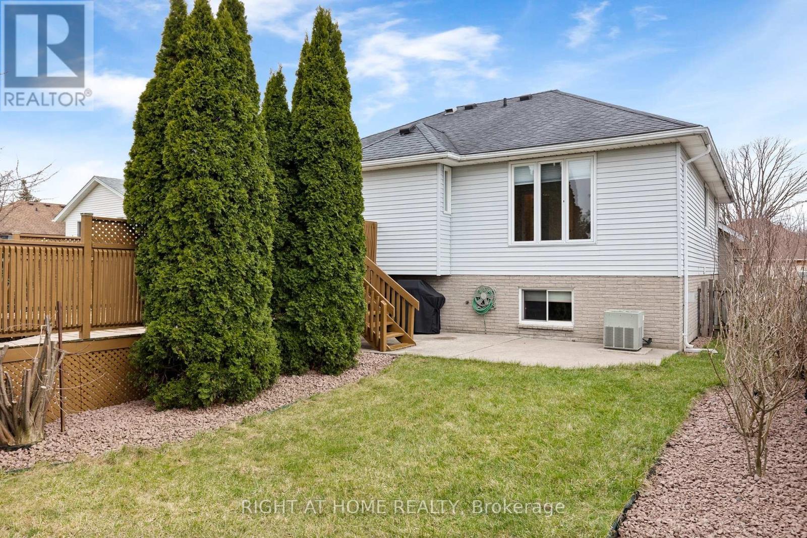 Property at 2520 STRAWBERRY DRIVE image 5